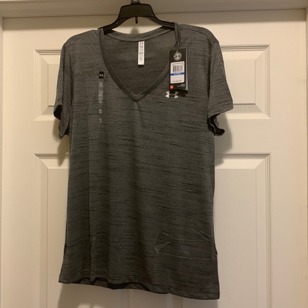New - Women’s Under Armour T-Shirt - XL